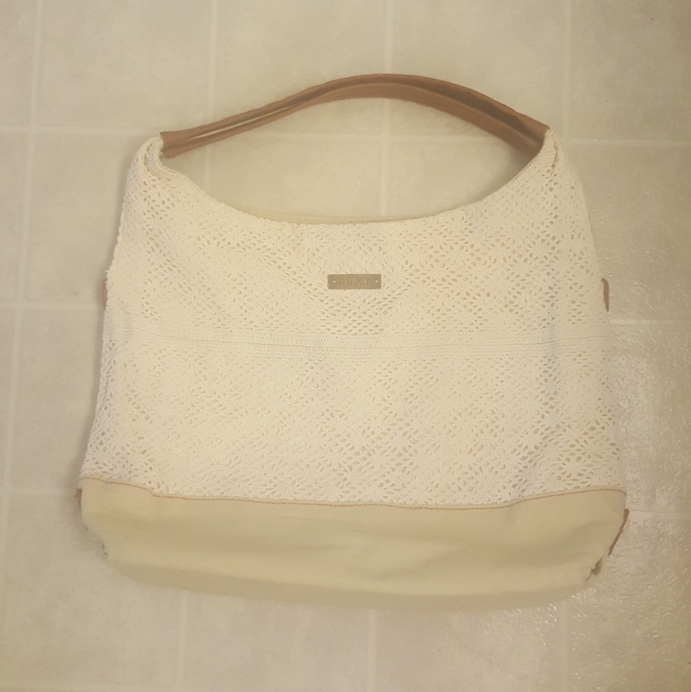 Roxy women medium size purse